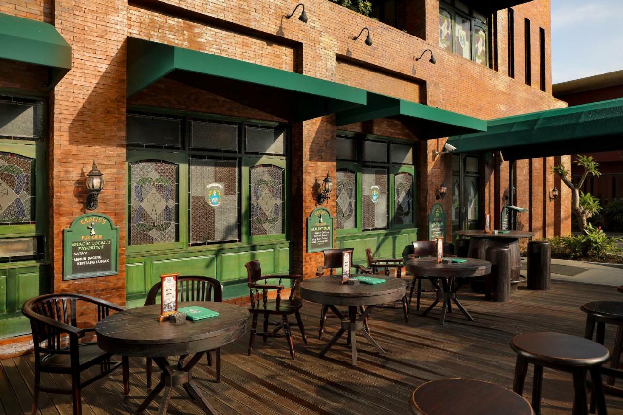 バリ ダイナスティ リゾート クタ エクステリア 写真 The exterior of the restaurant